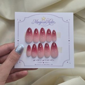 ناخن آمبره قرمز کرم