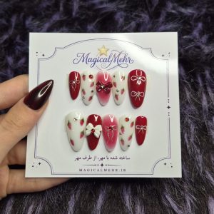ناخن پینترستی توتفرنگی